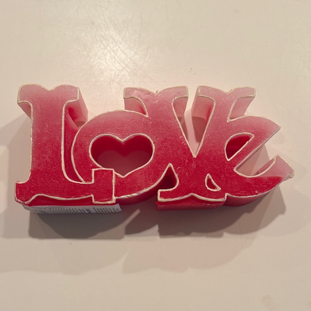 LOVE Decorative candle